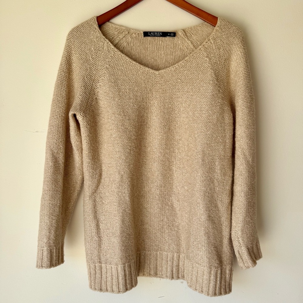 Lauren by Ralph Lauren Womens Cream V-Neck Sweater M Fisherman Core Cottage Core